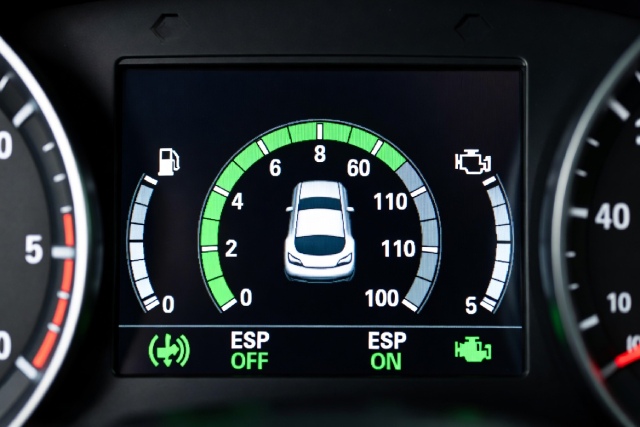 Le rôle crucial du système ESP pour maîtriser les dérapages